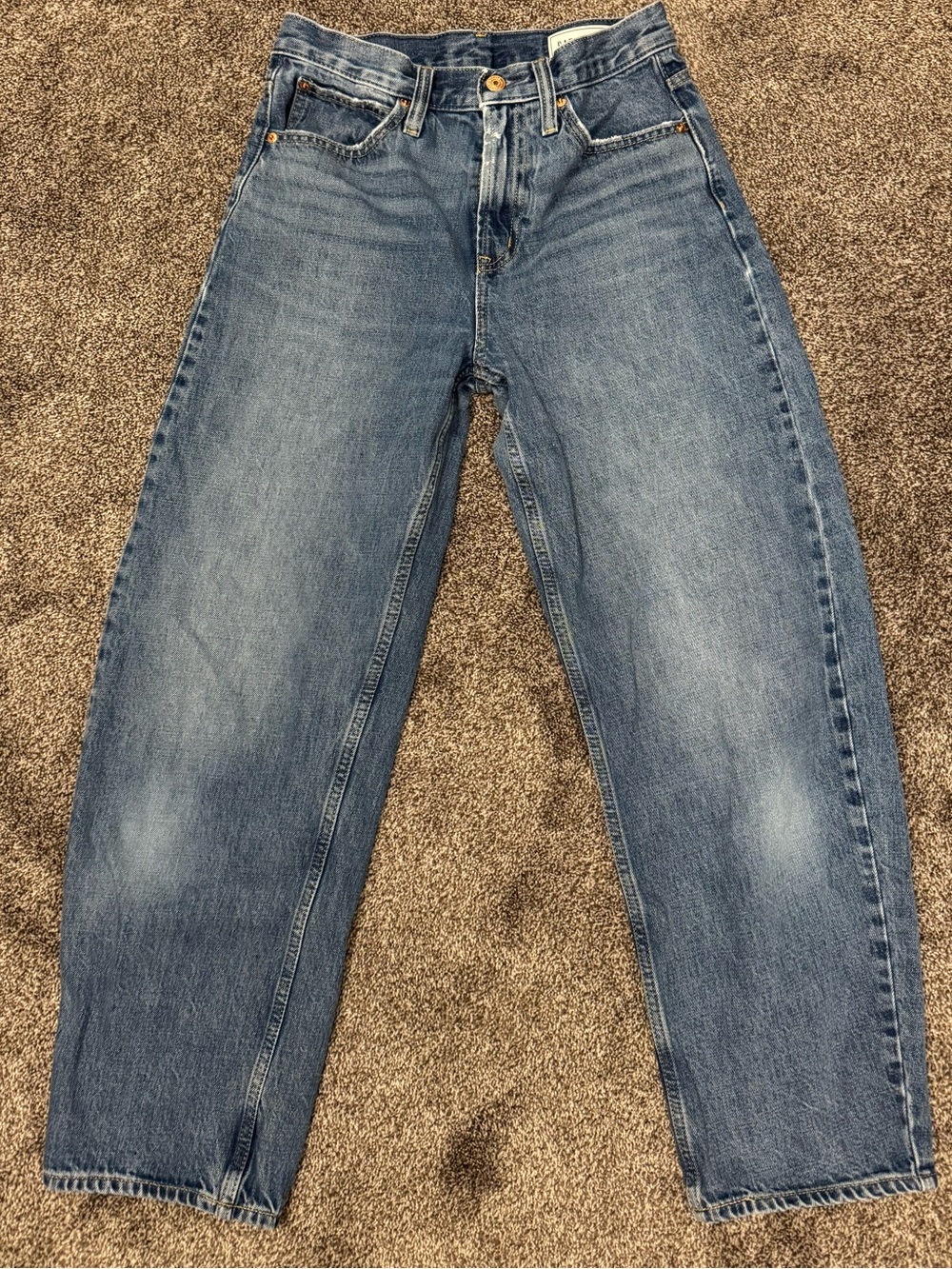 GAP Barrel High Rise Perfect Fit Medium Blue Wash Jeans